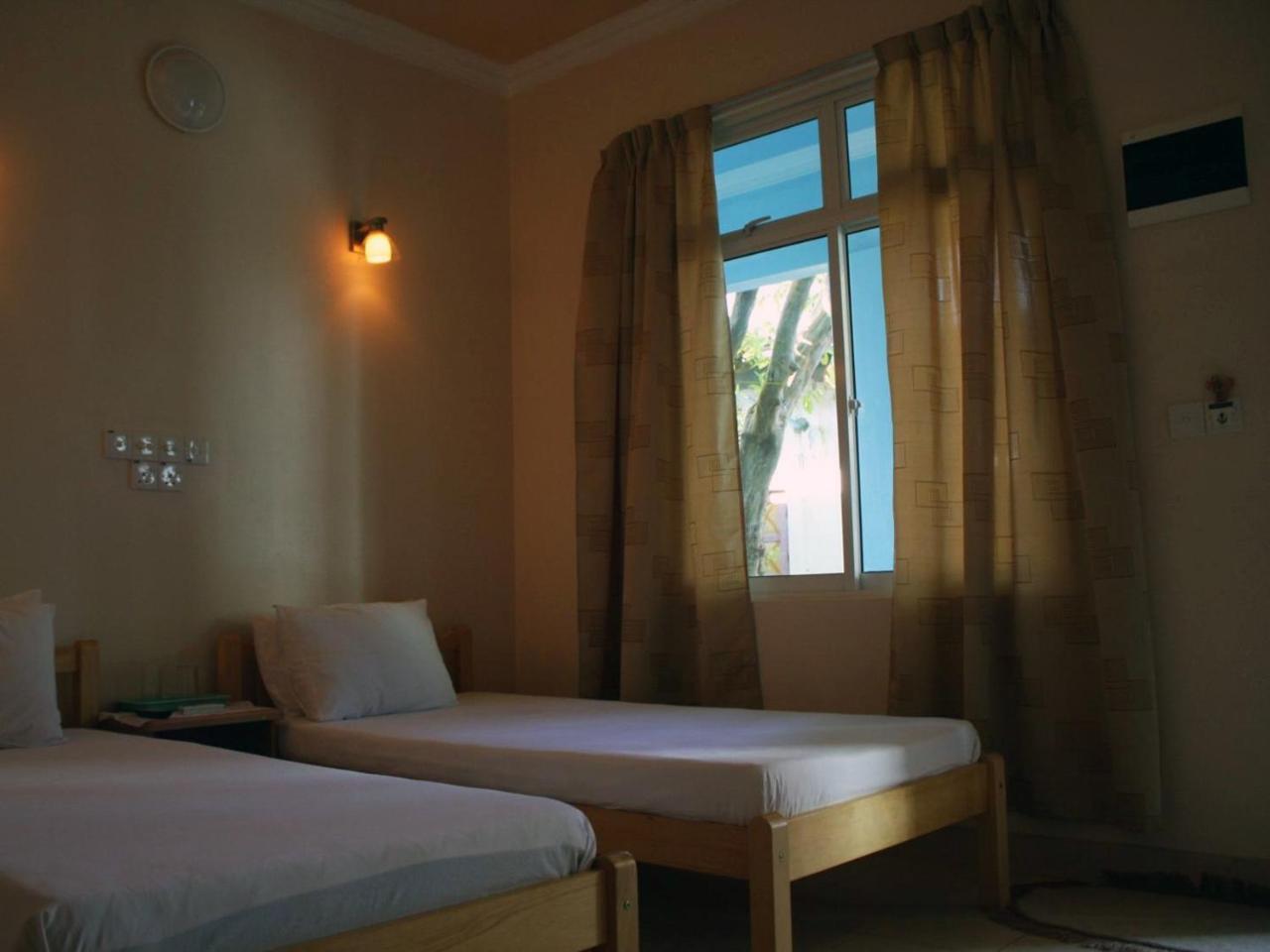 Dharavandhoo Stay Bagian luar foto