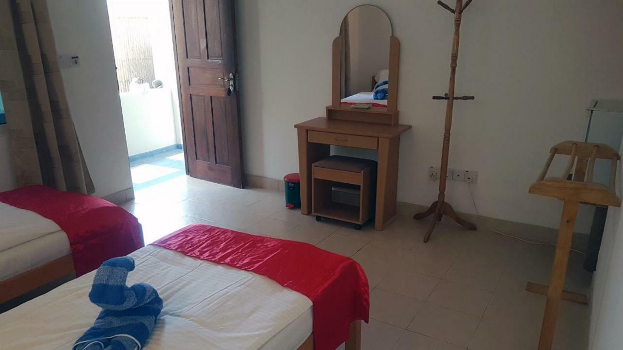 Dharavandhoo Stay Bagian luar foto
